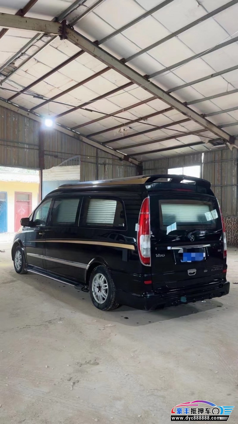 14年奔驰威霆MPV抵押车出售