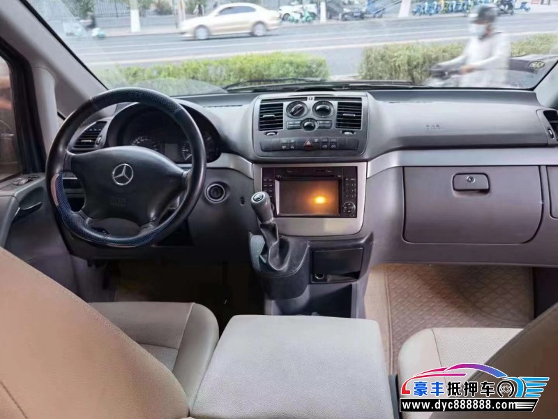 12年奔驰威霆MPV抵押车出售