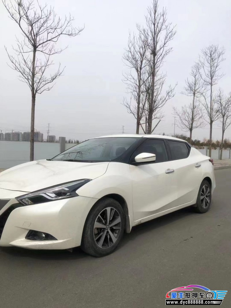 20年日产LANNIA 蓝鸟轿车抵押车出售