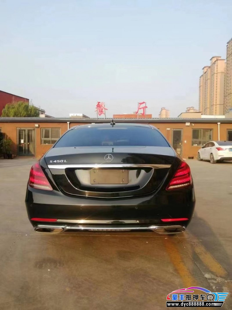 18年奔驰S轿车抵押车出售