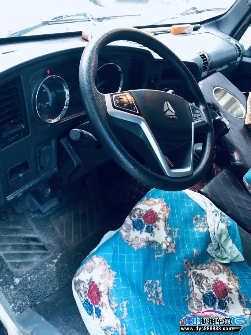 21年重汽豪沃轿车抵押车出售