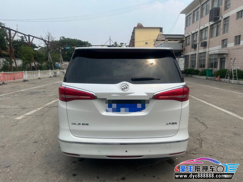 20年别克GL8轿车抵押车出售