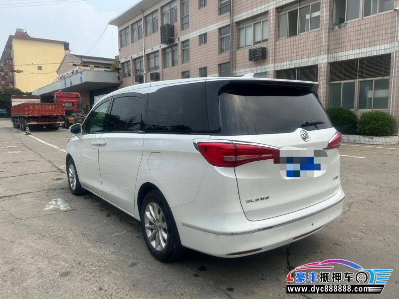 20年别克GL8轿车抵押车出售