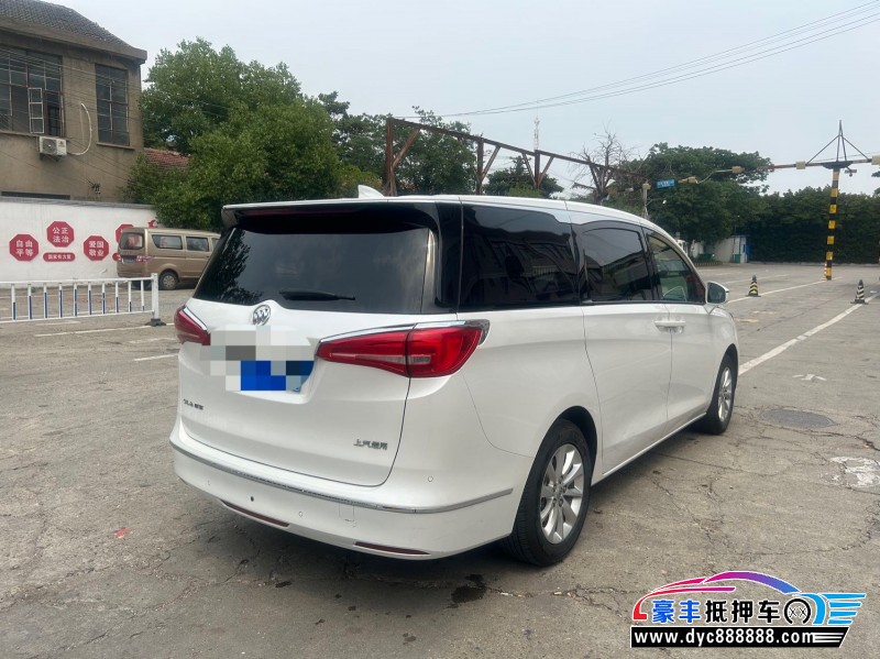 20年别克GL8轿车抵押车出售