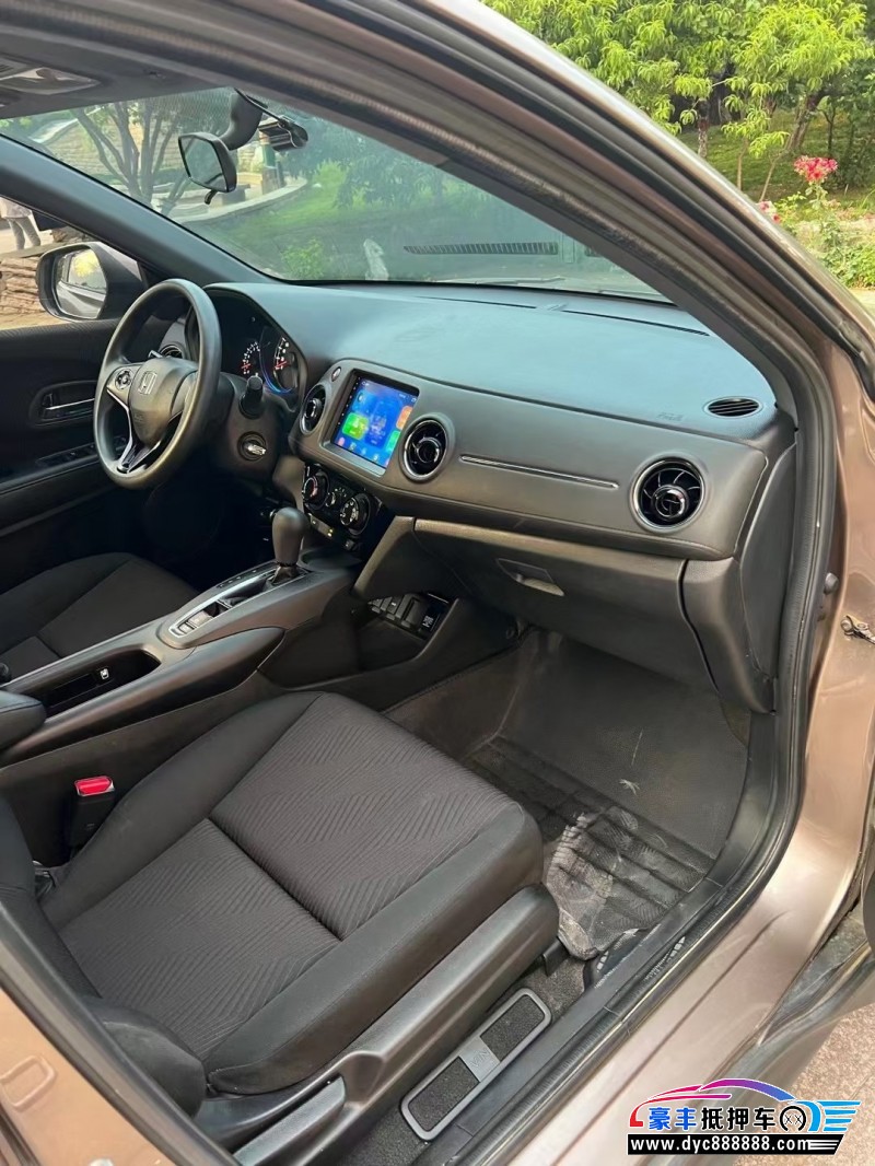 16年本田XRV轿车抵押车出售