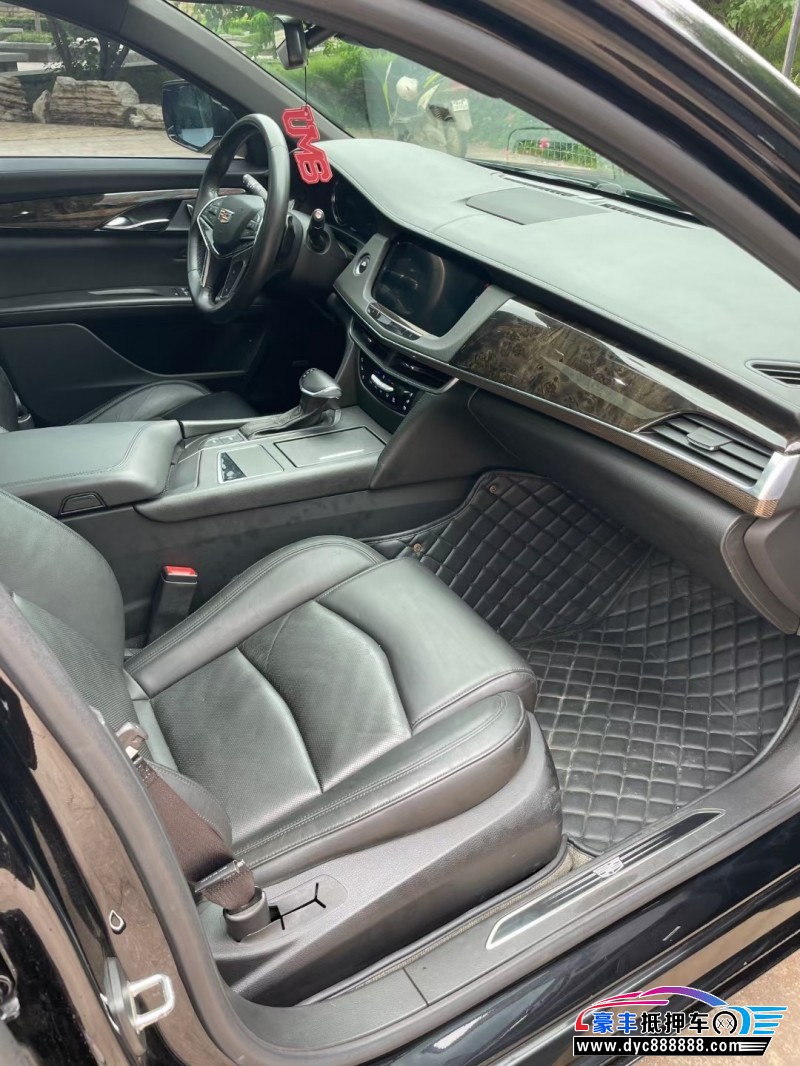 16年凯迪拉克CT6轿车抵押车出售