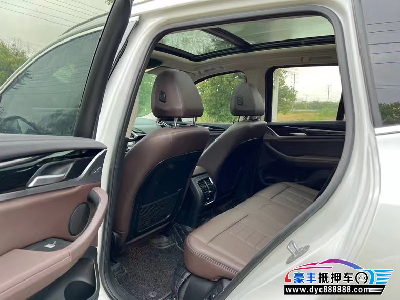 19年宝马X3轿车抵押车出售