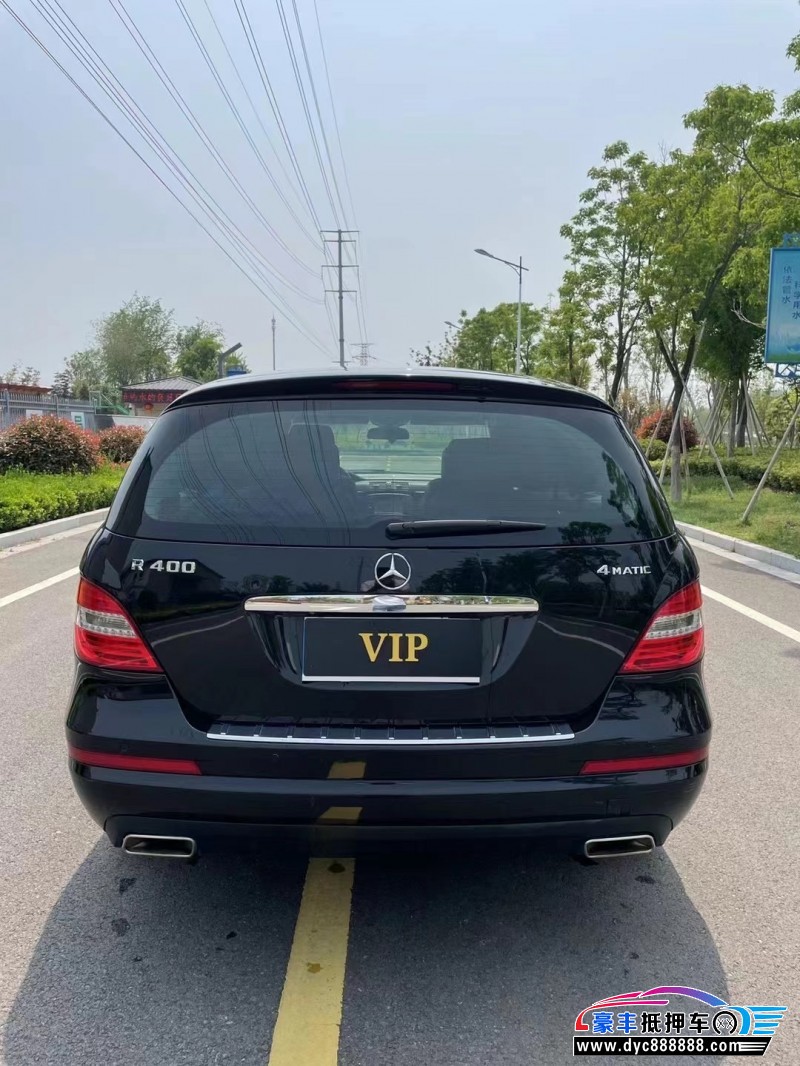 15年奔驰R轿车抵押车出售