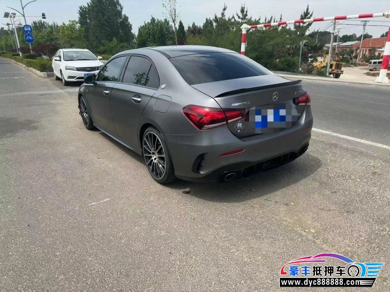 21年奔驰A级轿车抵押车出售