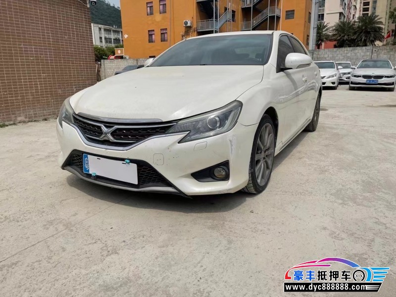 17年丰田锐志轿车抵押车出售