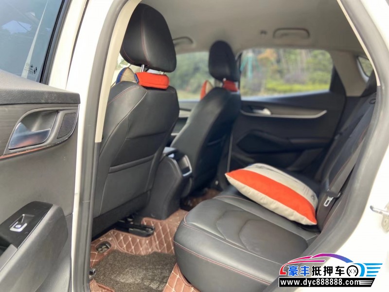 18年宝沃宝沃BX5轿车抵押车出售
