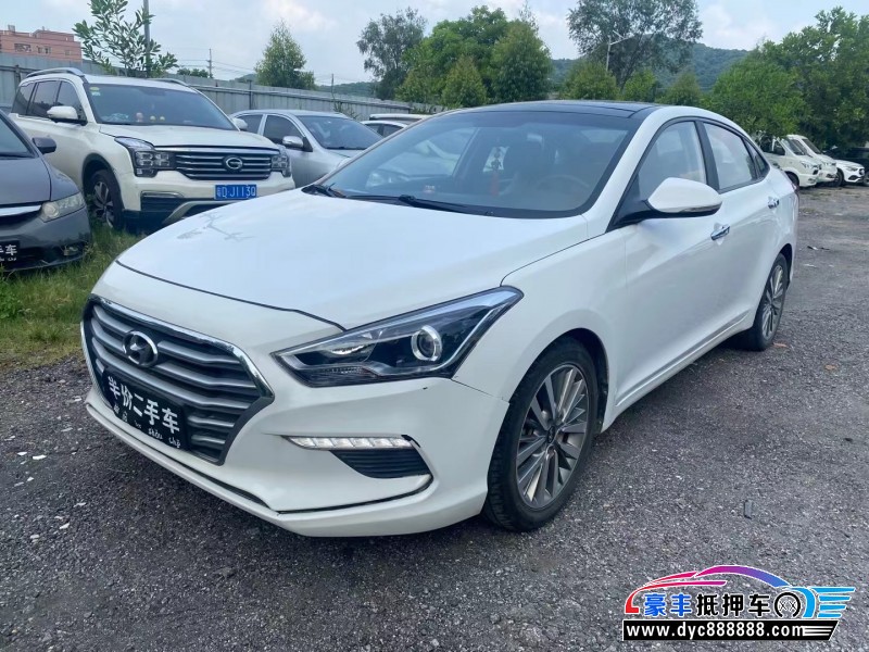 18年现代名图轿车抵押车出售