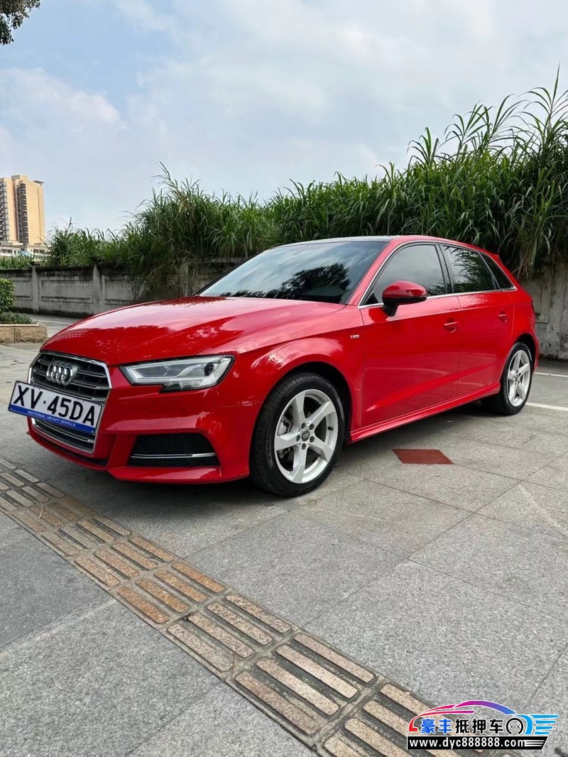 19年奥迪A3轿车抵押车出售