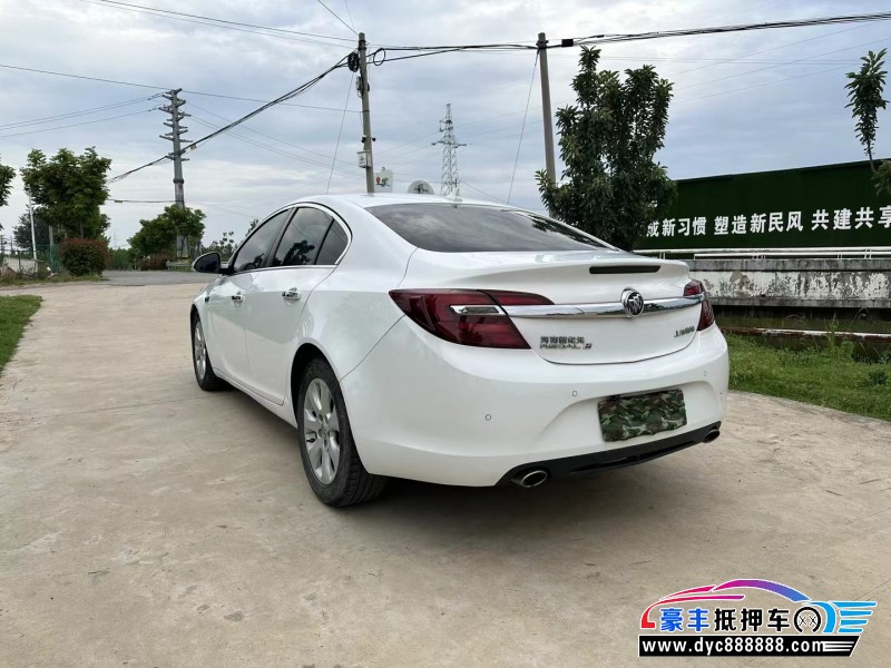 16年别克君威轿车抵押车出售