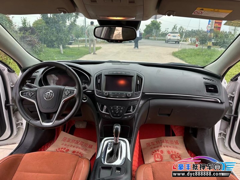 16年别克君威轿车抵押车出售