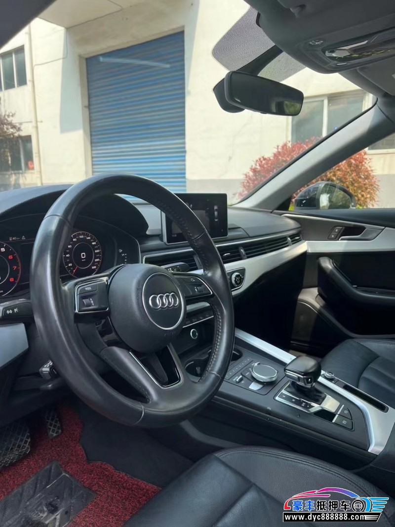 19年奥迪A4轿车抵押车出售