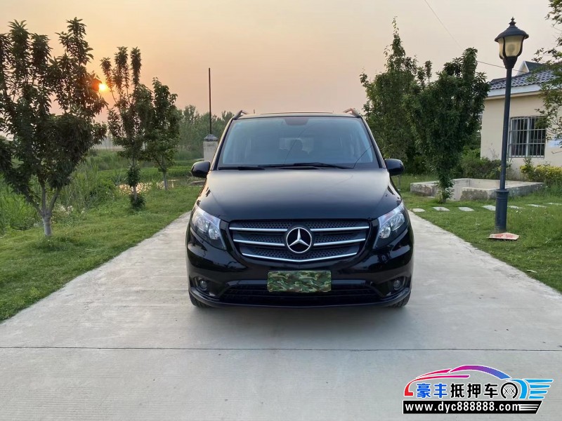 20年奔驰威霆轿车抵押车出售