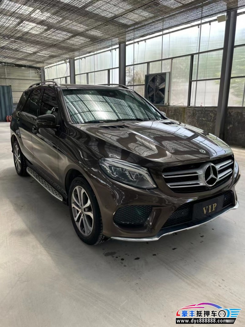 18年奔驰GLE轿车抵押车出售