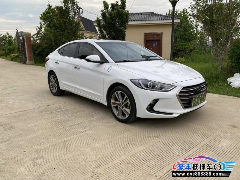 17年现代领动轿车抵押车出售