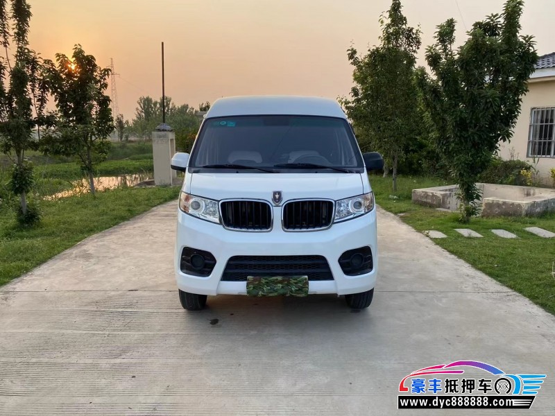 21年金杯海狮X30L轿车抵押车出售