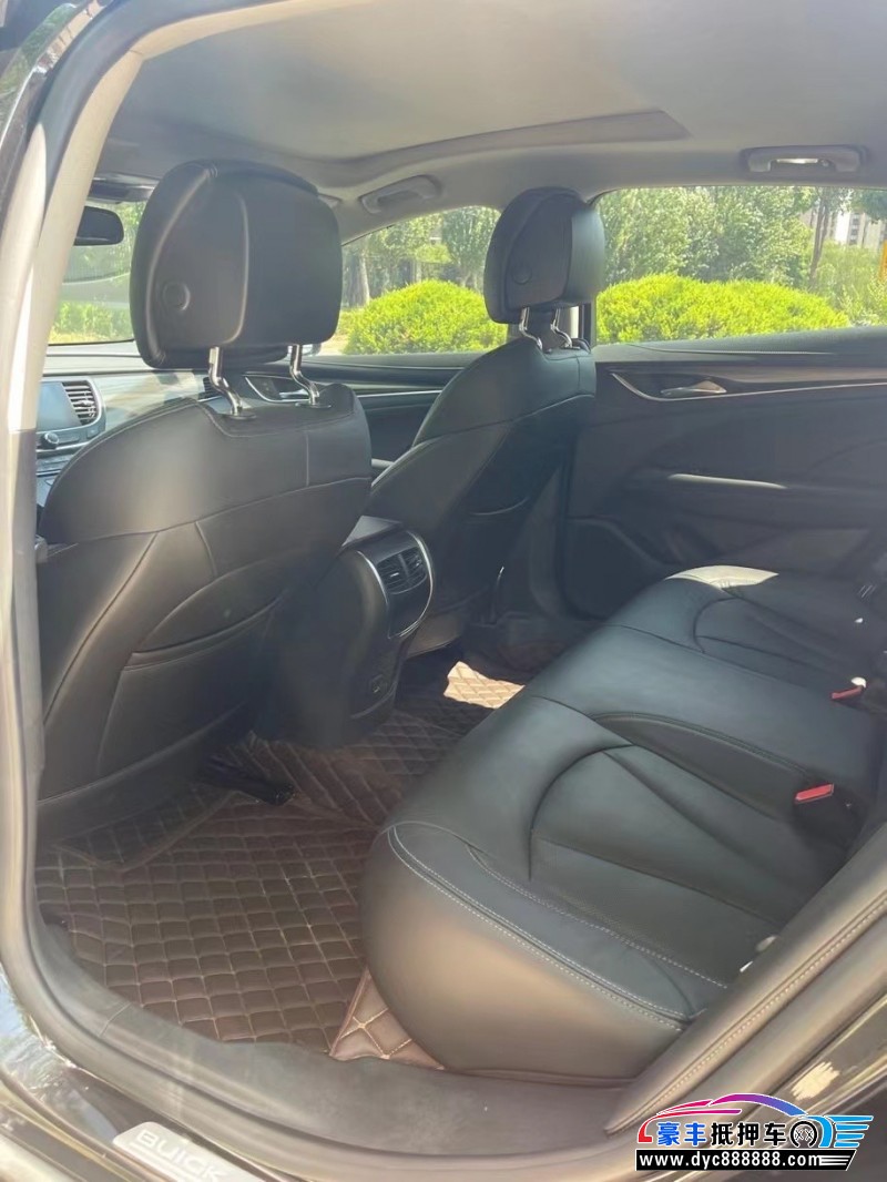 19年别克君越轿车抵押车出售