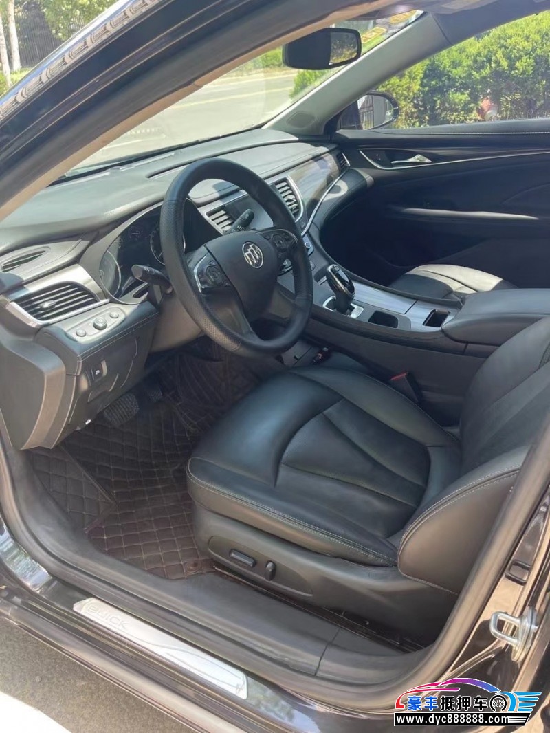 19年别克君越轿车抵押车出售