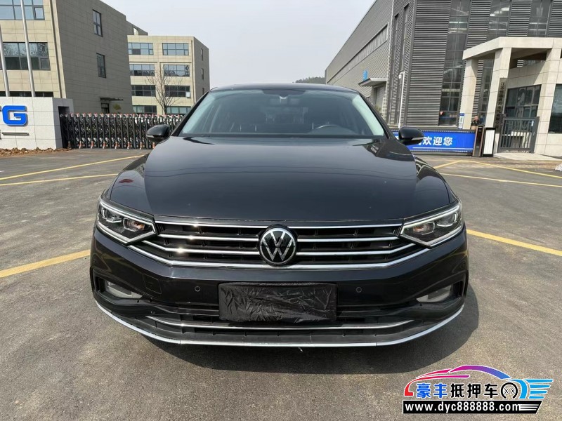 19年大众迈腾轿车抵押车出售