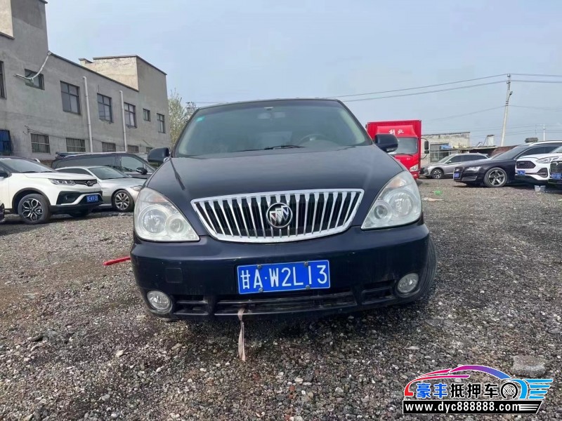 15年别克GL8轿车抵押车出售