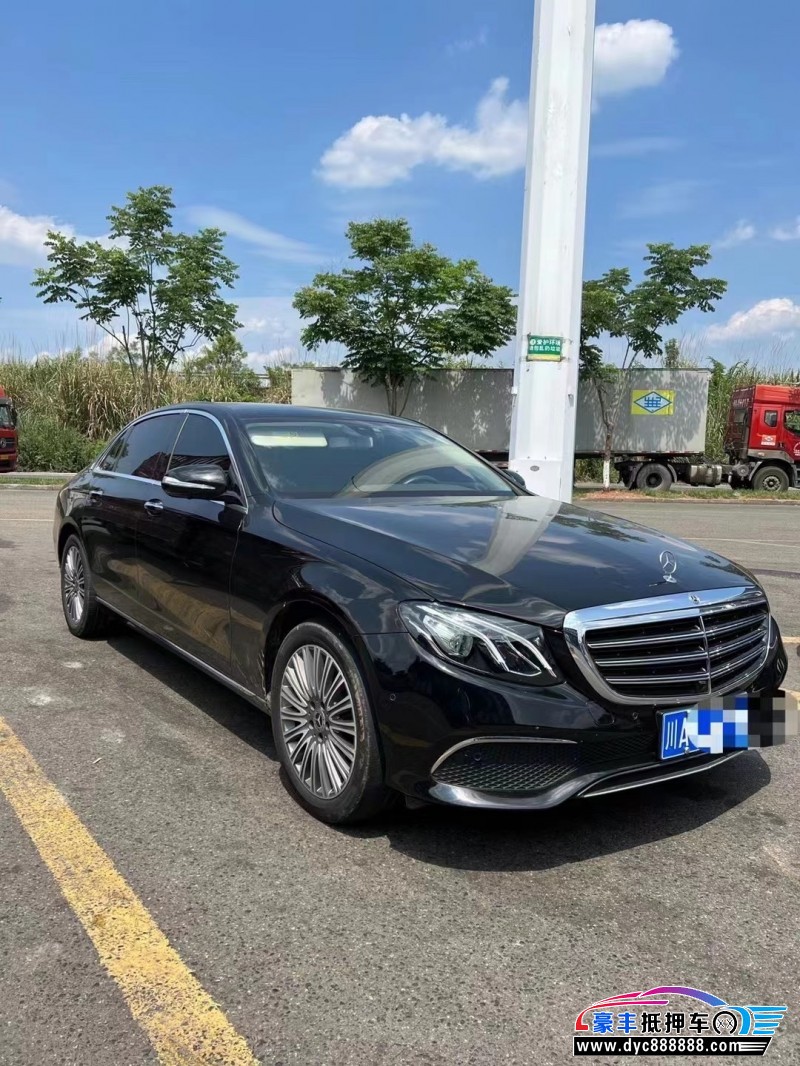 20年奔驰E轿车抵押车出售