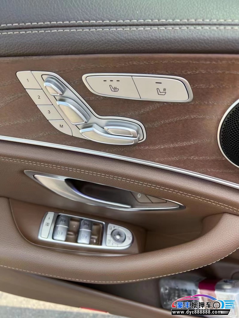 20年奔驰E轿车抵押车出售