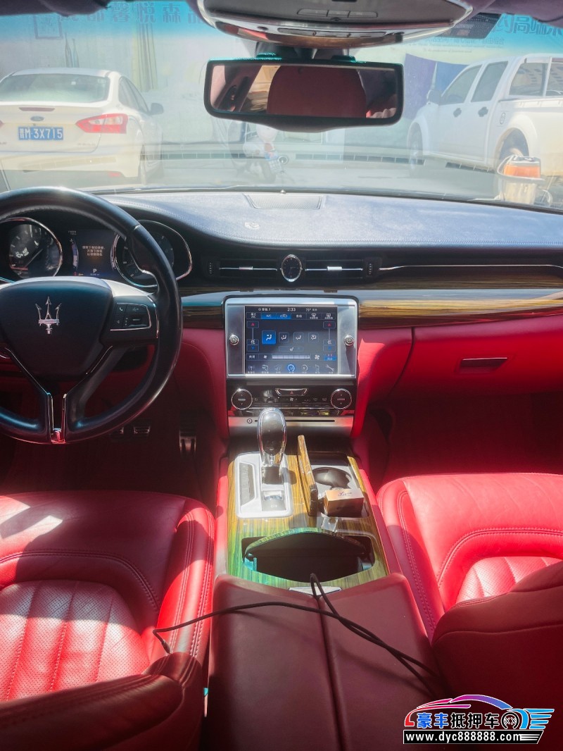 15年玛莎拉蒂总裁轿车抵押车出售