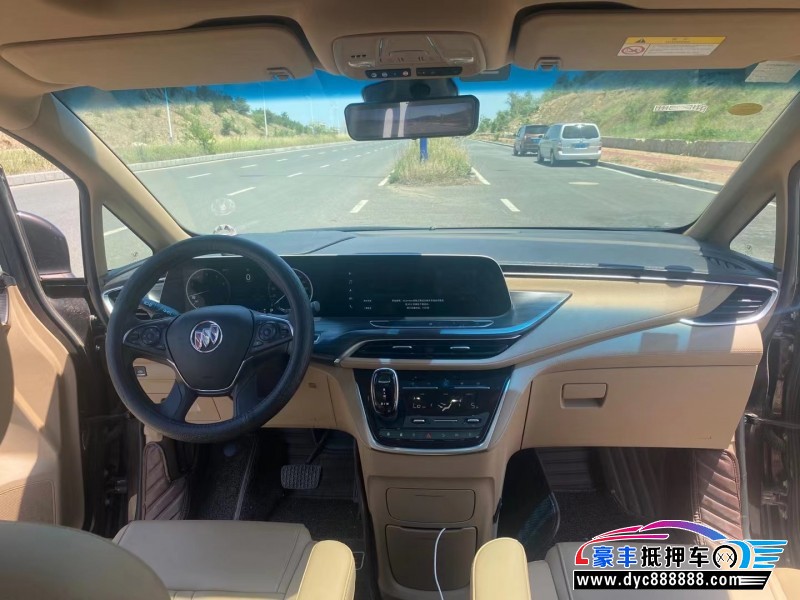 20年别克GL8SUV抵押车出售