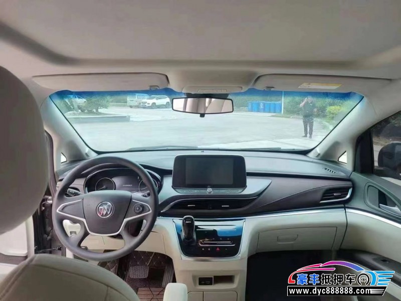 20年别克GL8SUV抵押车出售