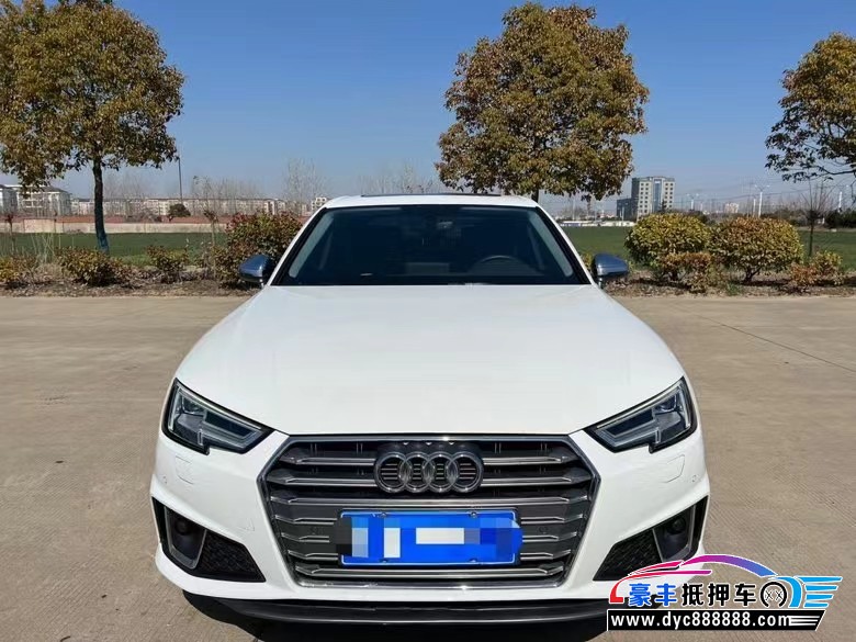 19年奥迪A4轿车抵押车出售