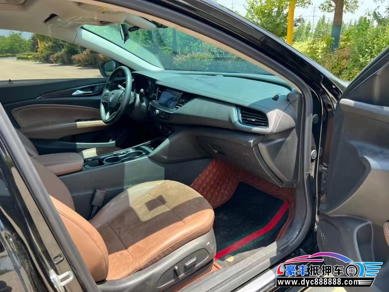 21年别克君威轿车抵押车出售