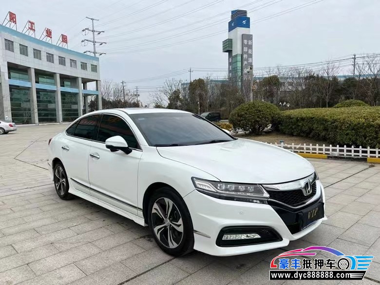 17年本田思铂睿轿车抵押车出售