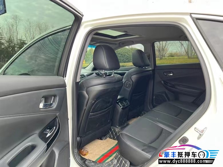 17年本田思铂睿轿车抵押车出售