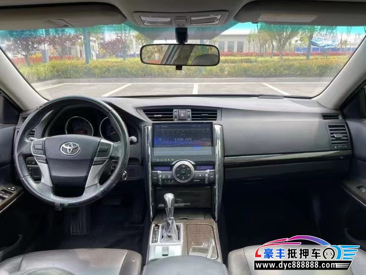 16年丰田锐志轿车抵押车出售