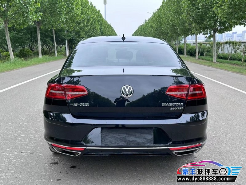 19年大众迈腾轿车抵押车出售