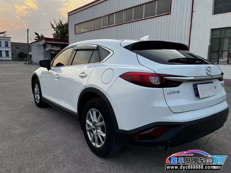 16年马自达CX-4轿车抵押车出售