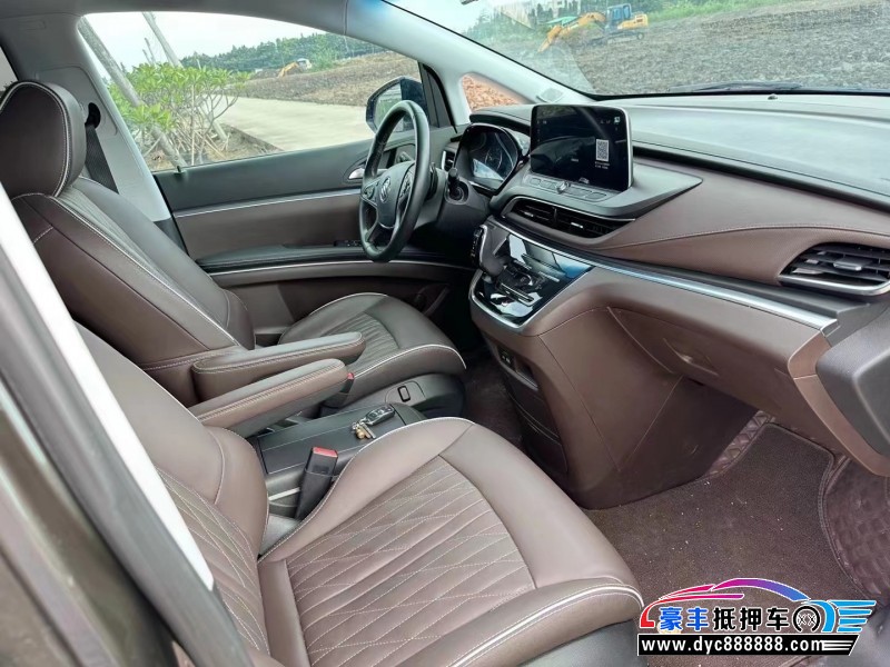 22年别克GL8轿车抵押车出售