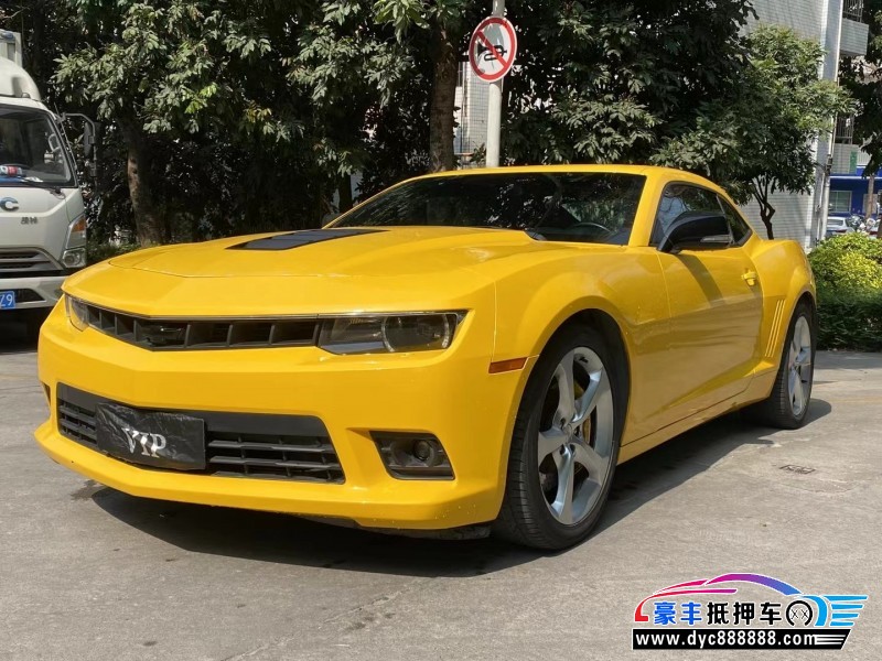 16年雪佛兰科迈罗轿车抵押车出售