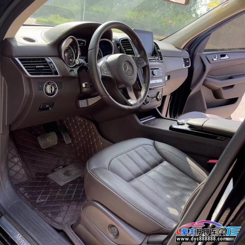 18年奔驰GLE轿车抵押车出售