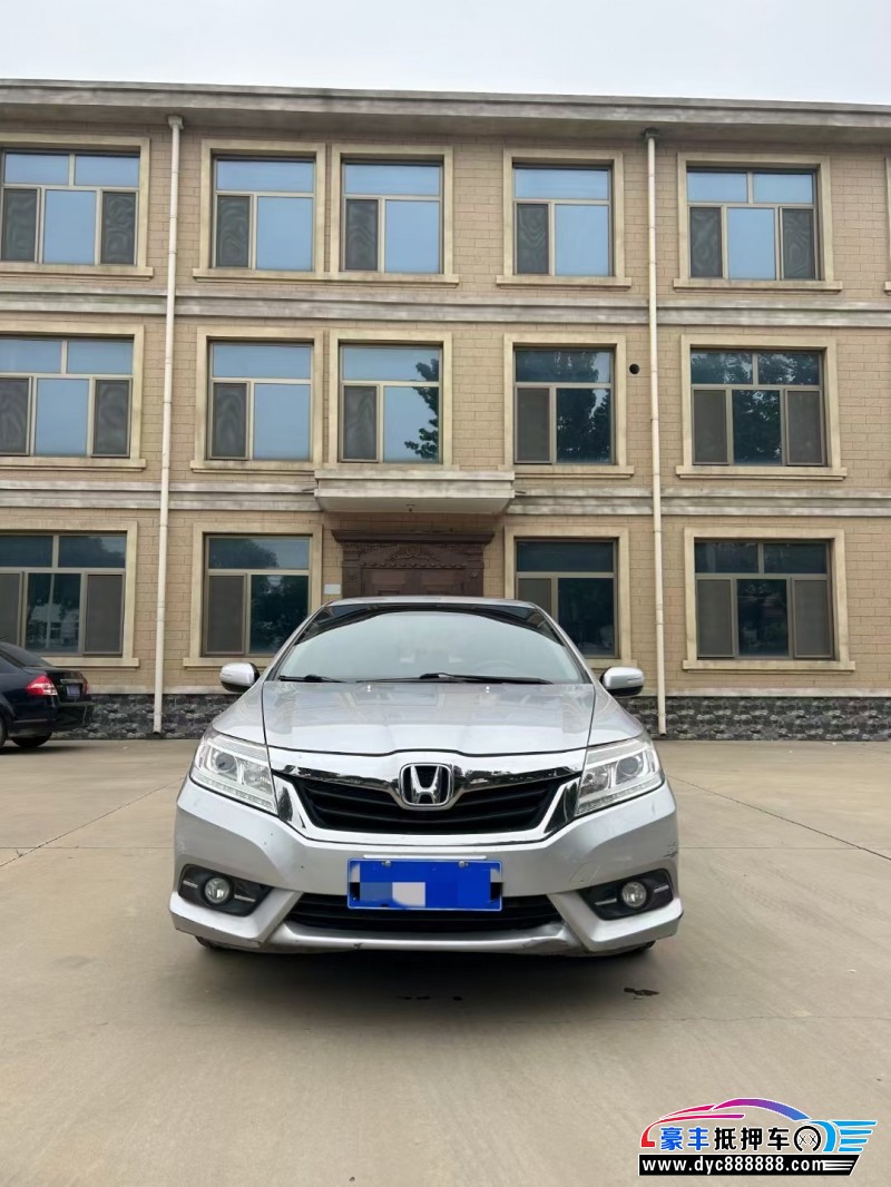 15年本田凌派轿车抵押车出售