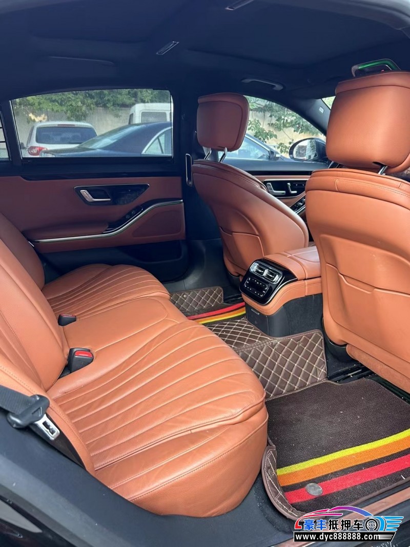 21年奔驰S轿车抵押车出售