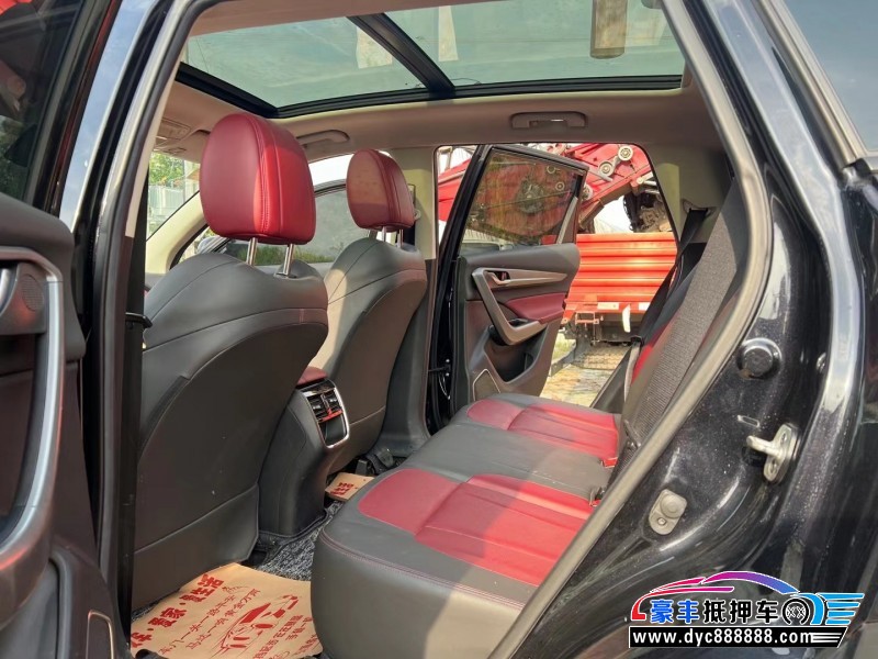 21年东风风神AX7轿车抵押车出售