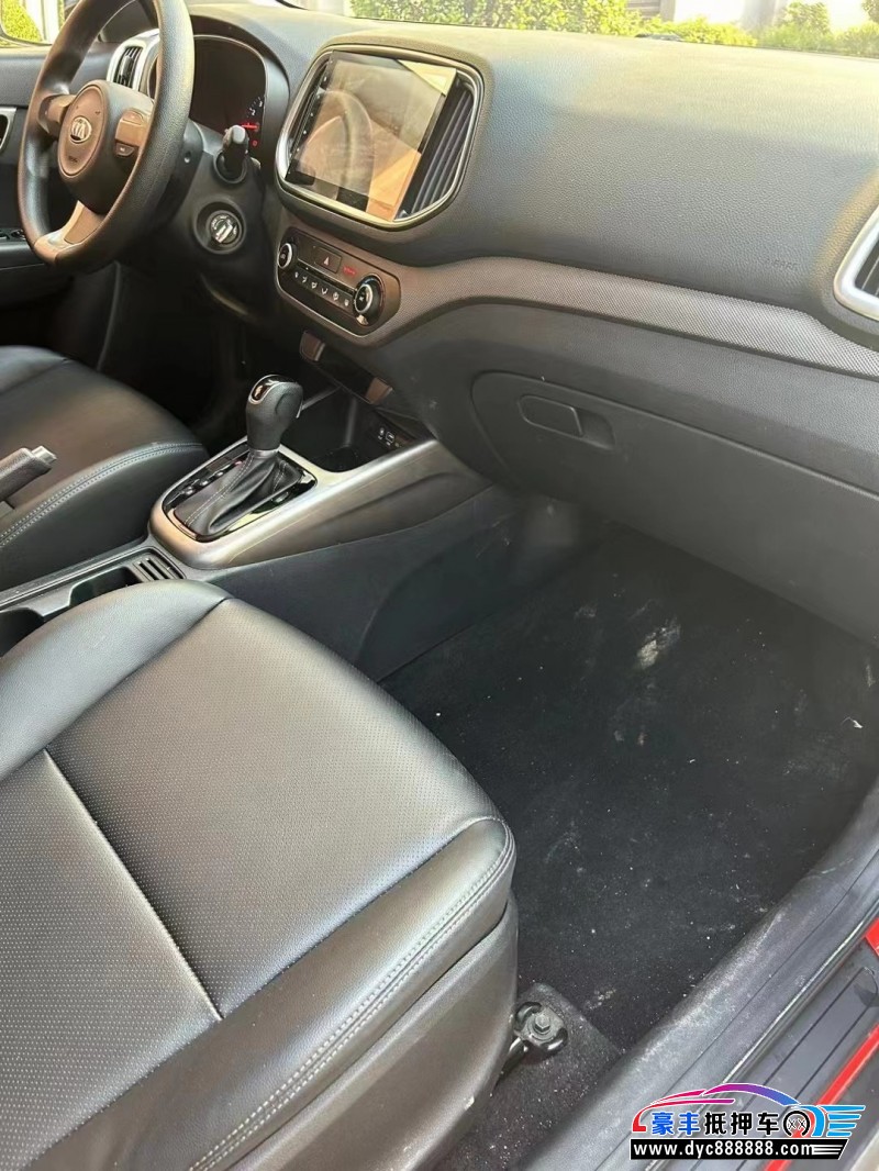 17年起亚KX3轿车抵押车出售