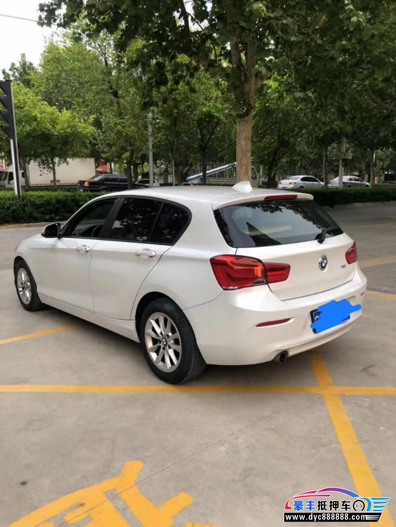 16年宝马1系轿车抵押车出售