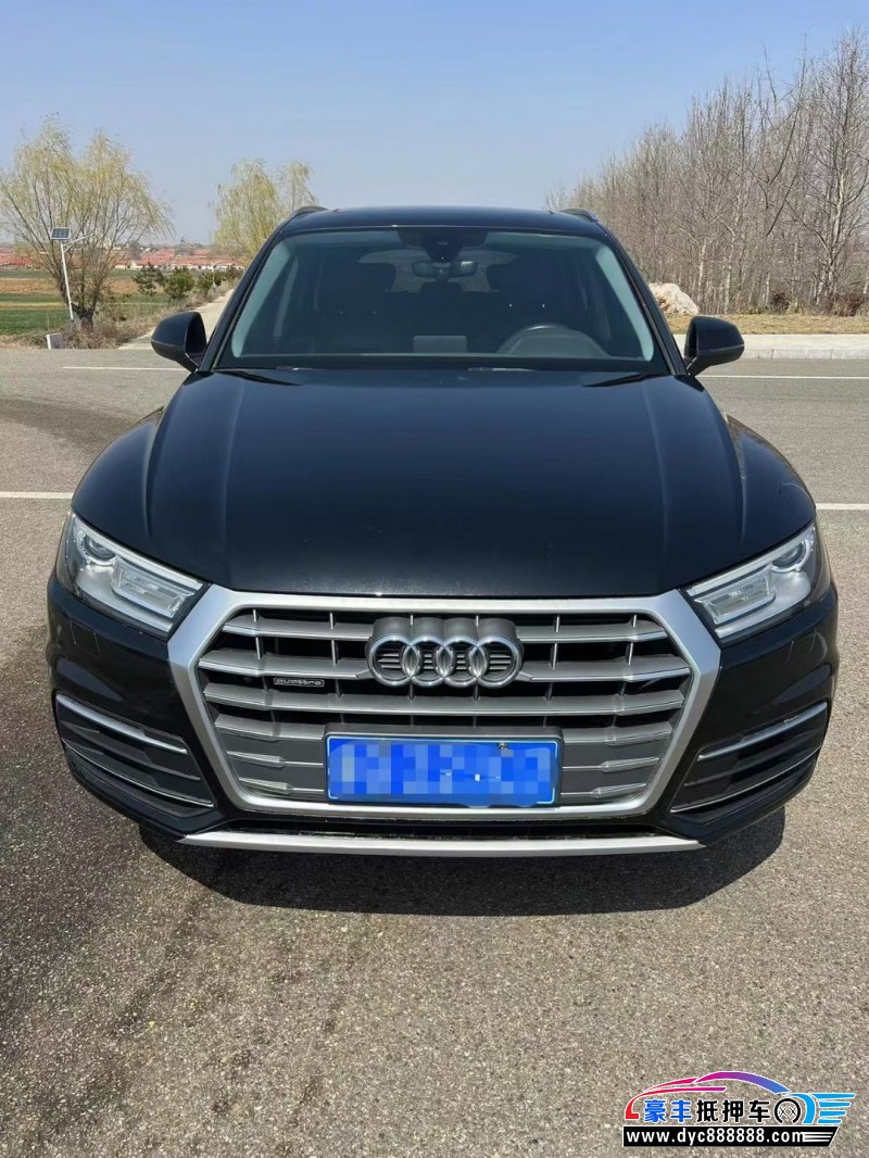 19年奥迪Q5轿车抵押车出售