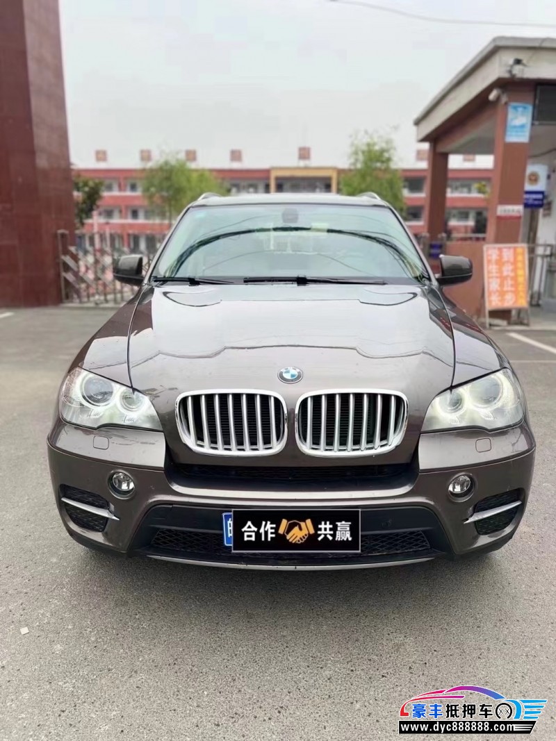 13年宝马X5SUV抵押车出售
